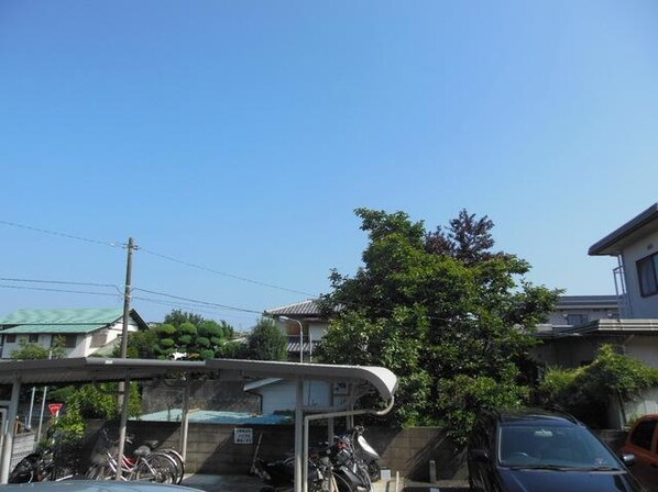 フローラの物件内観写真